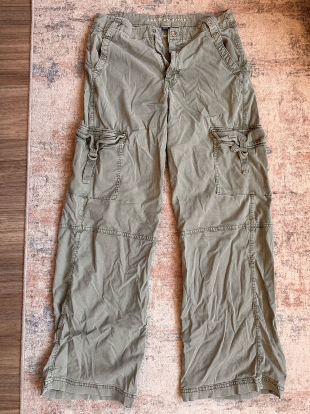 American Eagle Stretch Cargo Pants